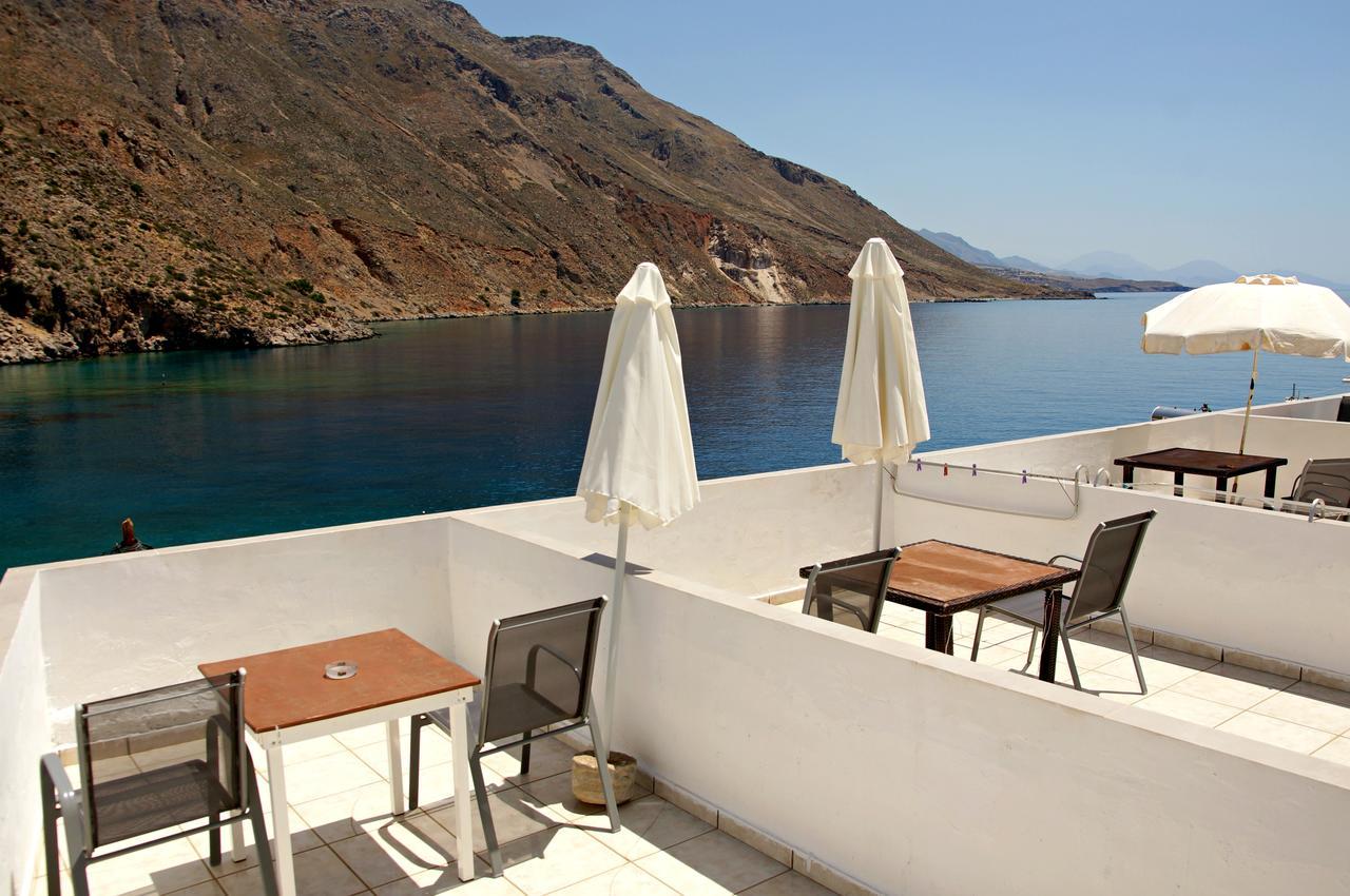 Madares Hotel Loutro Exterior photo