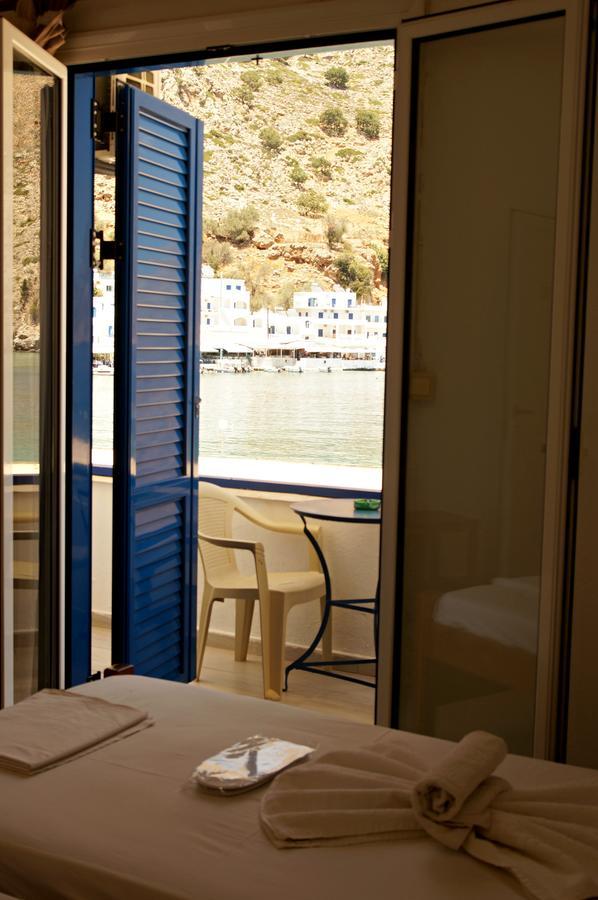 Madares Hotel Loutro Exterior photo